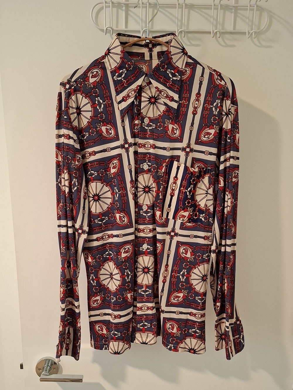 Vintage/70's Dagger-point Collar Red & Blue Equestrian Print Shirt (Size M)